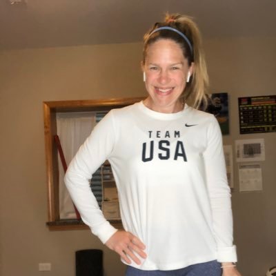 Profile Picture of Lori Hardy (@marathonmom38) on Twitter