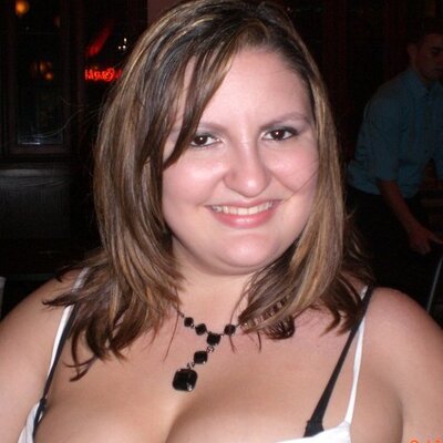 Profile Picture of Sophia Vicky Binder (@Sophia725) on Twitter