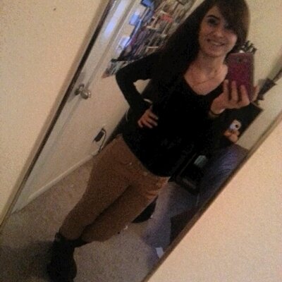Profile Picture of Glenda Ruby Sanchez (@rubysanchez1995) on Twitter