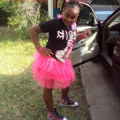 Profile Picture of Alecia Marie Edwards (@lelebad11) on Twitter