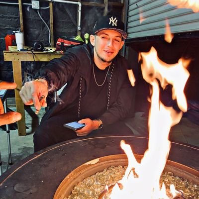 Profile Picture of J. Hendricks (@OtmExclusiveJay) on Twitter