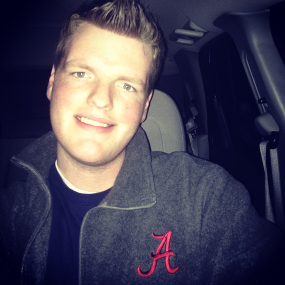 Chase Mccool - Poshmark Profile Picture of Chase Mccool (@scmccool) on Poshmark