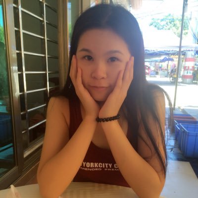 Profile Picture of 周明月 (@_KathyChow) on Twitter