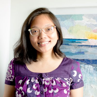 Profile Picture of Elaine Joy Roach (@treasuredpaper) on Twitter