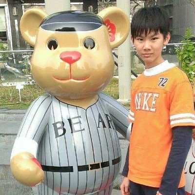 Profile Picture of 劉昀誠 (@HandsomeTonyLui) on Twitter