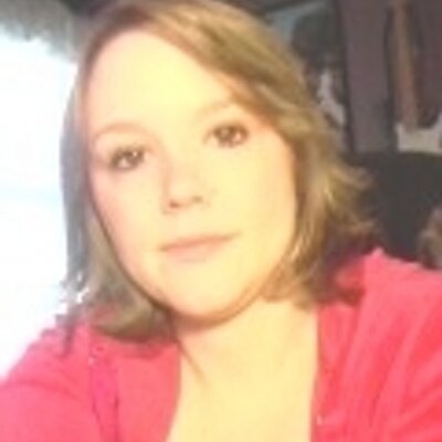 Profile Picture of Tracey Poore (@traceyp_1011) on Twitter