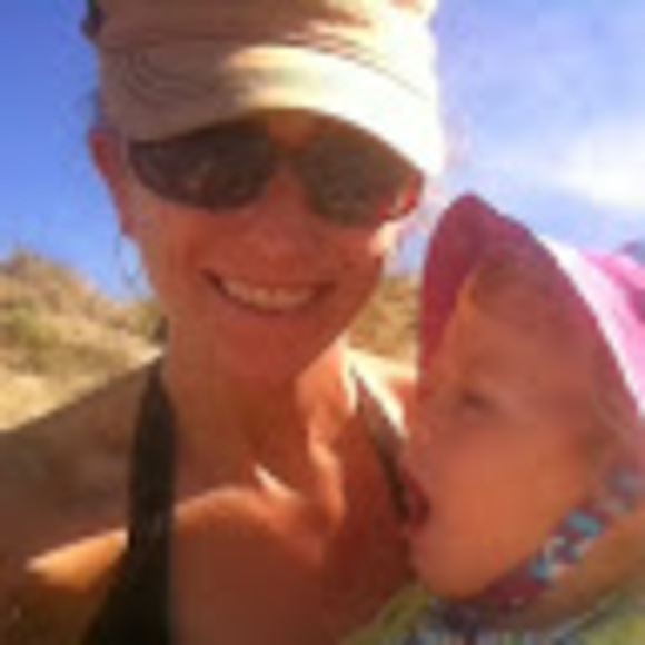 Profile Picture of Carrie Spring (@jcarriespring) on Poshmark