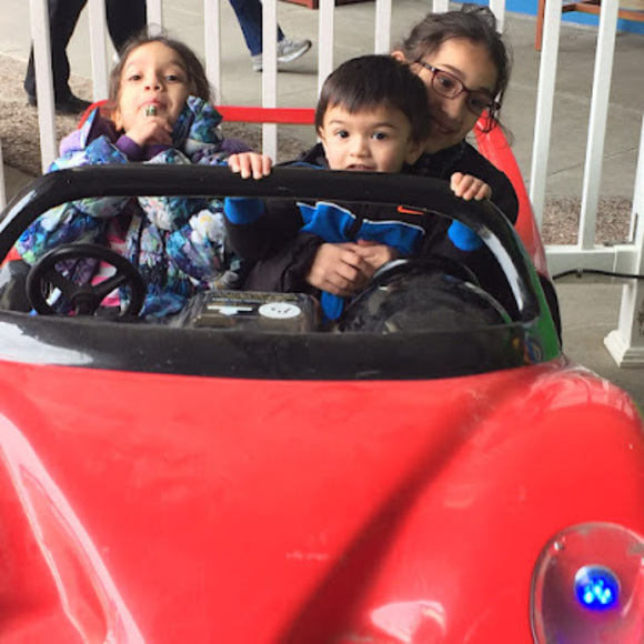 Profile Picture of Asma Shahzad (@asmaquaid) on Poshmark