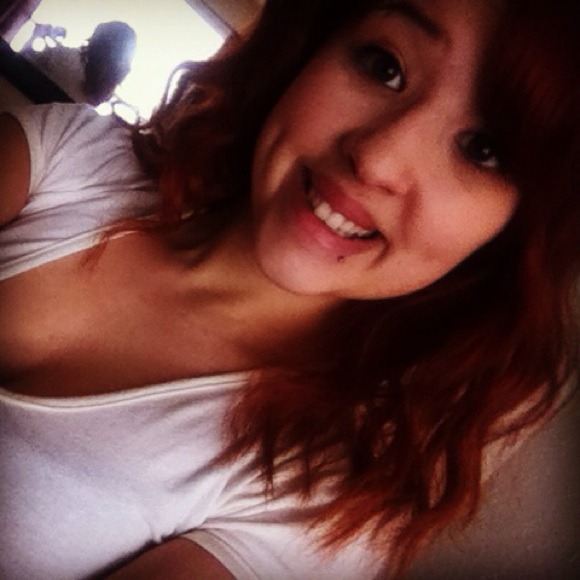 Skylar Rickley - Poshmark Profile Picture of Skylar Rickley (@skylar16) on Poshmark