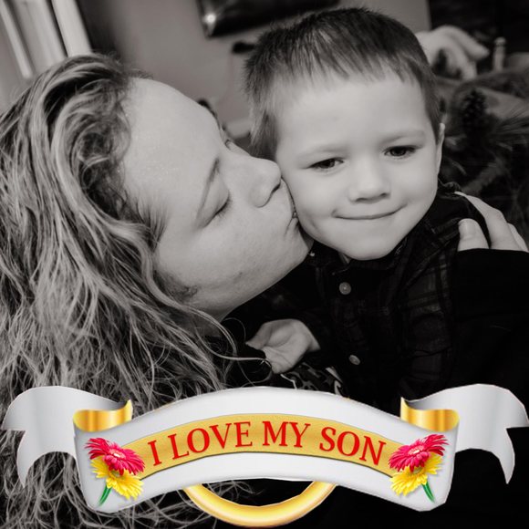 Profile Picture of Heather Clouse (@mrspooder) on Poshmark