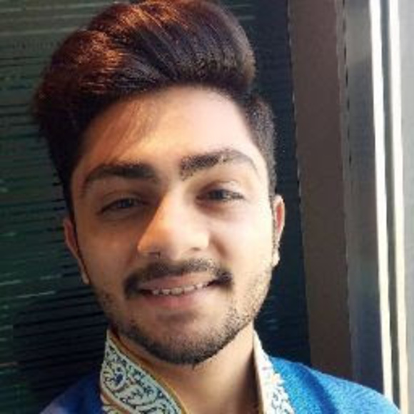 Profile Picture of Harsh Trivedi (@harshtrivedi678) on Poshmark