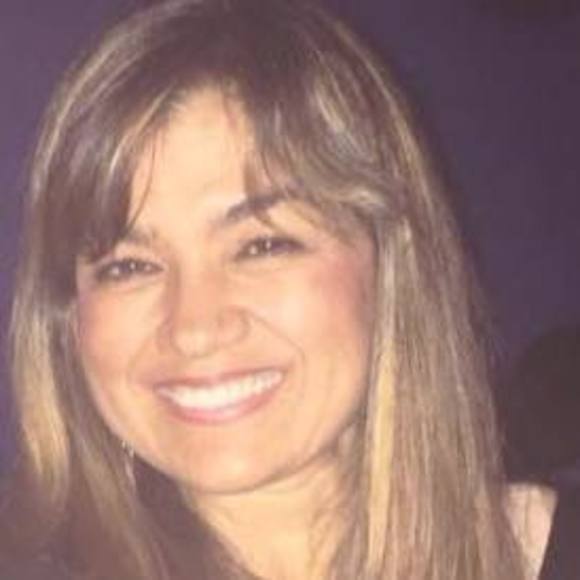 Profile Picture of Vicky Balderama (@vickybalderama) on Poshmark