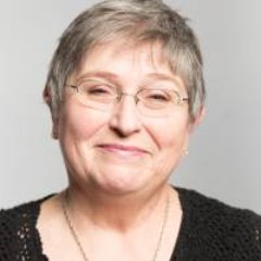 Profile Picture of Linda Cook (@drlscook) on Twitter