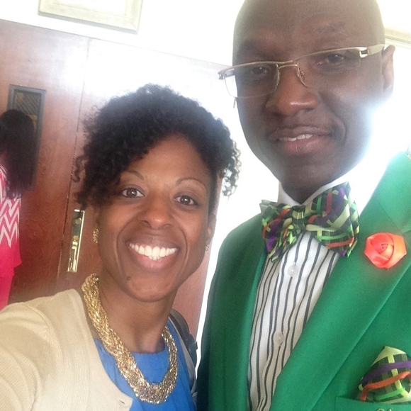 Profile Picture of Elester Ruth (@elesterruth) on Poshmark