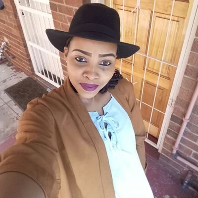 Profile Picture of Cassandra James (@fuunfuuNekah) on Twitter