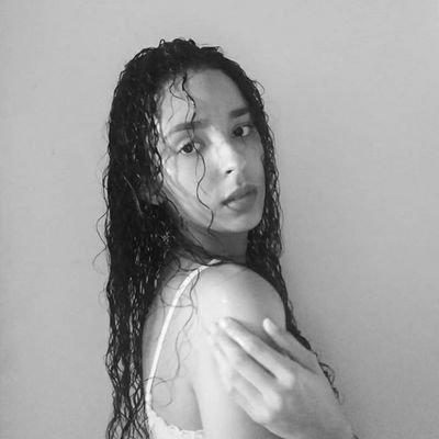 Profile Picture of Honey (@Cindy_Daracelly) on Twitter