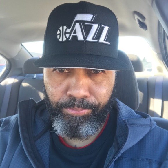 Profile Picture of George Miles (@george7blue) on Poshmark