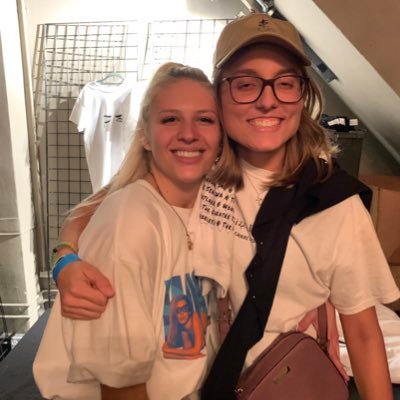 Profile Picture of Stream Reality By Phoebe Ryan Now!!!! (@phillieslover2) on Twitter