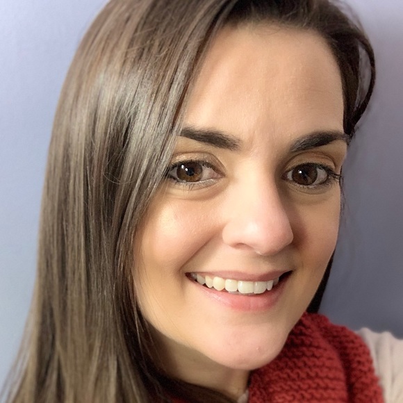 Mariana Silva - Poshmark Profile Picture of Mariana Silva (@maribelinha10) on Poshmark