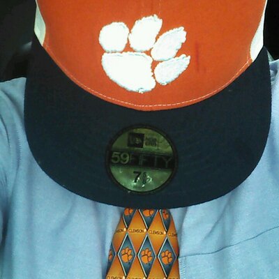 Profile Picture of Jonathan Finley (@bout2getreal48) on Twitter