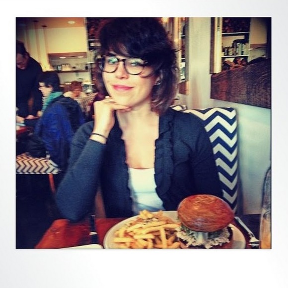 Profile Picture of Lauren Danson (@laurdp) on Poshmark