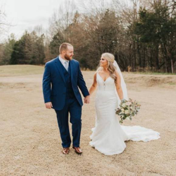 Profile Picture of Joslyn Watermeier (@jhw38117) on Poshmark