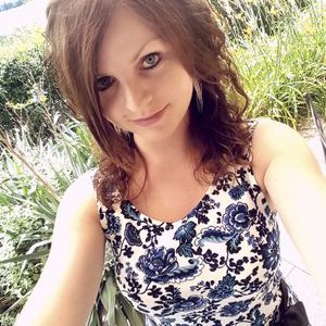 Julia Eder - Twitter Profile Picture of Julia Eder (@juliaeder93) on Twitter