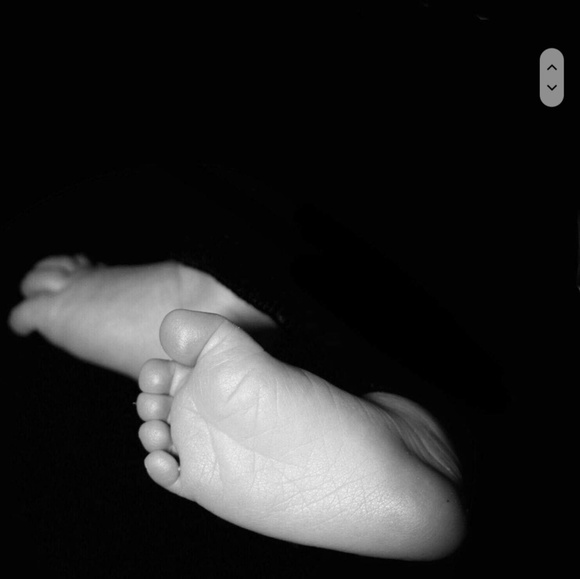 Profile Picture of Renata Higa (@renatahiga) on Poshmark