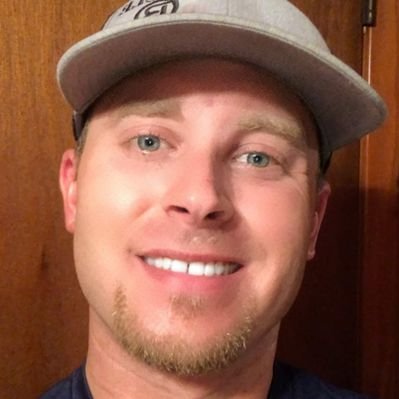 Profile Picture of Andrew Walling (@andrew_walling) on Twitter