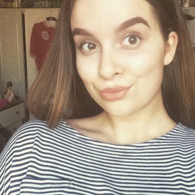 Profile Picture of Helen Downing (@MissHKDowning) on Twitter