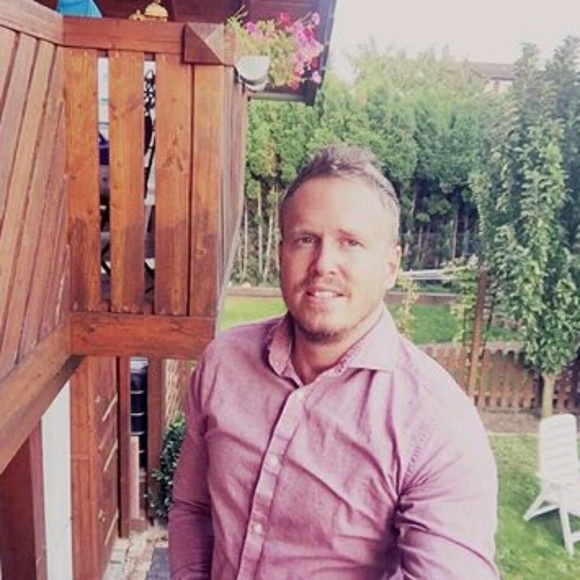 Profile Picture of Timothy Cochran (@simtrockz) on Poshmark