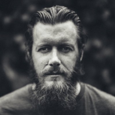 Profile Picture of Steve Wallis (@err_reading_id) on Twitter