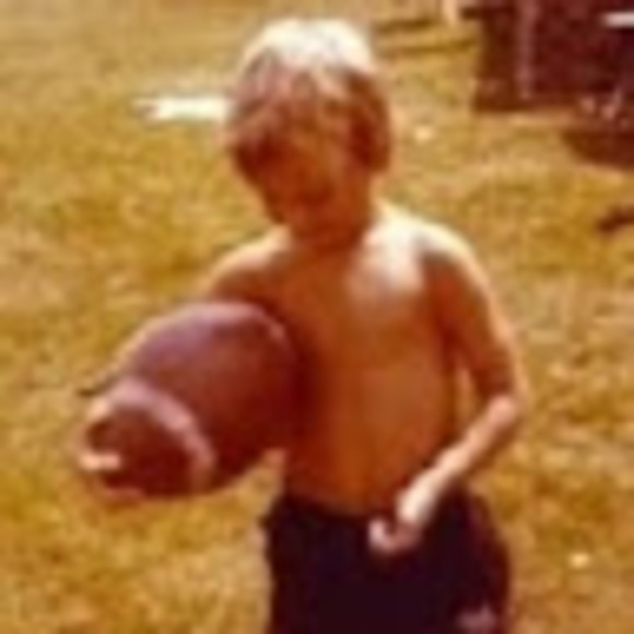 Profile Picture of Brian Gawronski (@gawtcb) on Poshmark