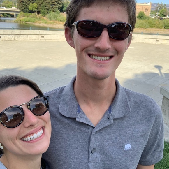 Profile Picture of Mary page Troxler (@troxlermp) on Poshmark