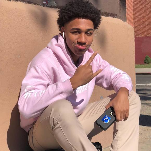 Profile Picture of Stephen curry Jr. (@migitymatt30) on Poshmark