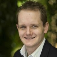 Profile Picture of Tom Cross (@shortstuffcross) on Twitter