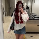 Profile Picture of Lorelai Campbell (@the.irrelevant.one) on Facebook