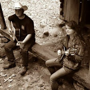 Profile Picture of The Alley Family (@TheAlleyFamily) on Youtube