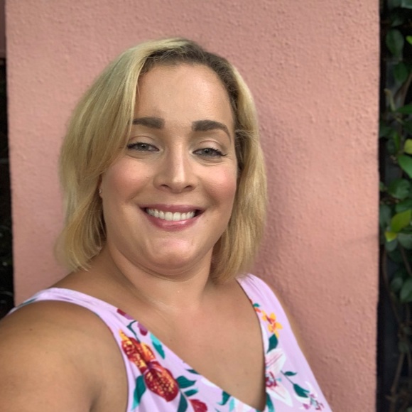 Profile Picture of Rachael Kulesza (@rachiebabii5799) on Poshmark