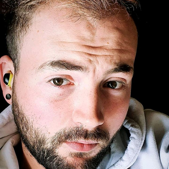 Profile Picture of Luke Devon (@_luke.devon_) on Tiktok