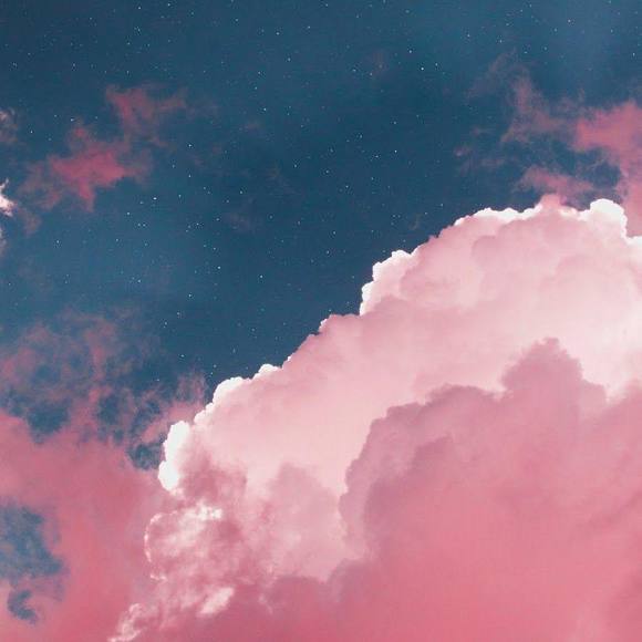 Profile Picture of Cinthia Lindheimer (@cinlind) on Poshmark