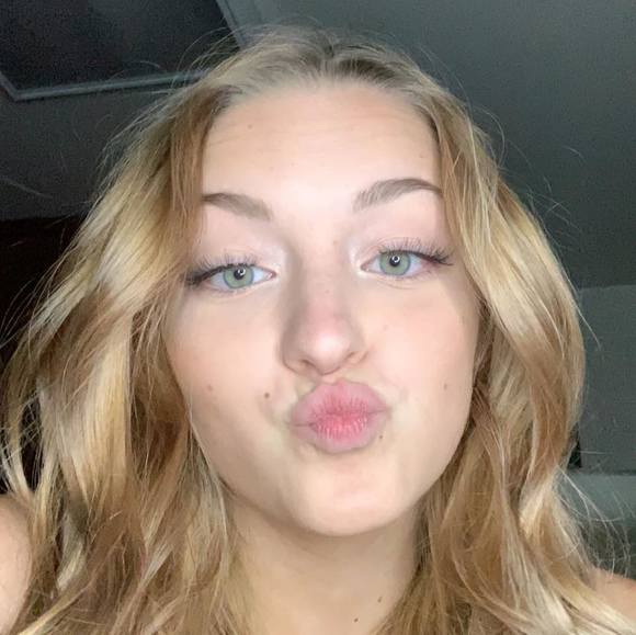 Profile Picture of Jordan Dijoseph (@jordandijoseph) on Poshmark