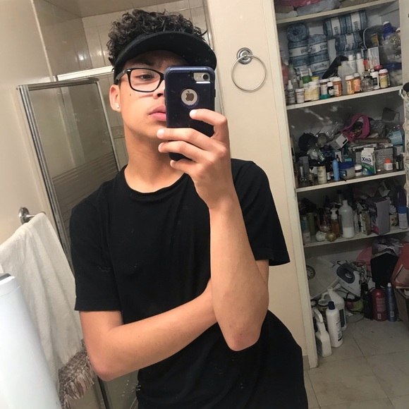 Profile Picture of Rejack Didle (@jush510) on Poshmark