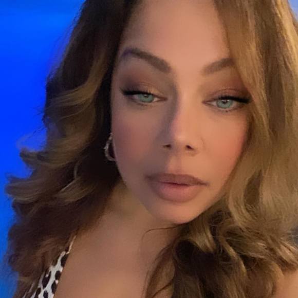 Profile Picture of Erika Gordon (@erikasherice) on Poshmark