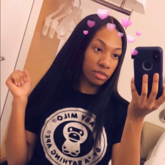 Profile Picture of Jeneisha Reuben (@jeneisha26) on Poshmark