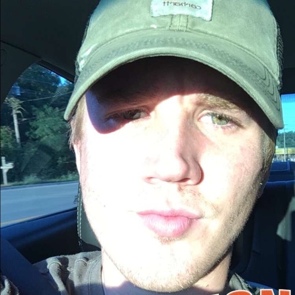 Profile Picture of Damian Mcgee (@bigdyo35) on Poshmark