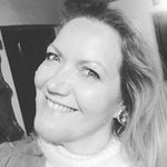 Profile Picture of Karen Cochrane (@karen_cochrane_moneyhealing) on Instagram