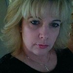 Profile Picture of Sandy (@stringersandy) on Instagram