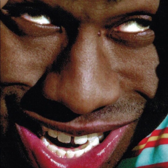 Profile Picture of Ryan Arzu (@ryanarzu) on Poshmark