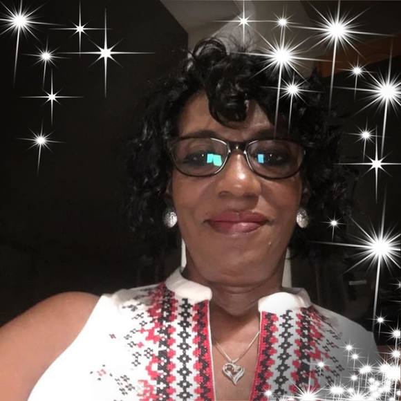 Profile Picture of Patricia Chappell (@pchappec) on Poshmark